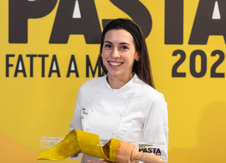 La sarda Ylenia Parente, regina della pasta fresca, conquista il primo posto nel Campionato Nazionale