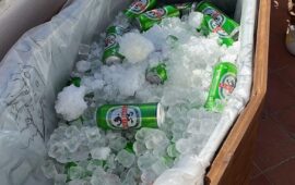 La frigo-bara per le birre post partita: il dono dello sponsor alla squadra Basket Settimo