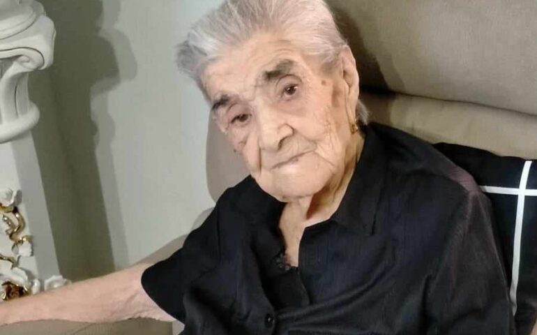 La Sardegna vanta una nuova centenaria: Tzia Floria che oggi spegne 100 candeline