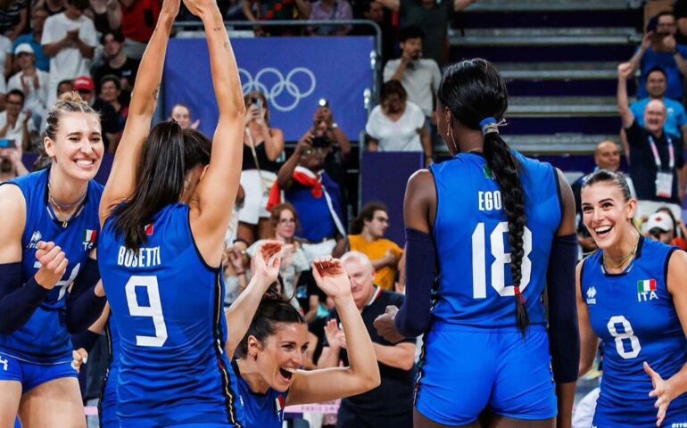 Orro sul tetto di Olimpia: le mani di Alessia sulla vittoria delle azzurre del volley