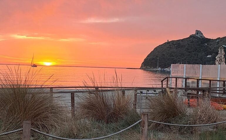 alba al poetto di cagliari