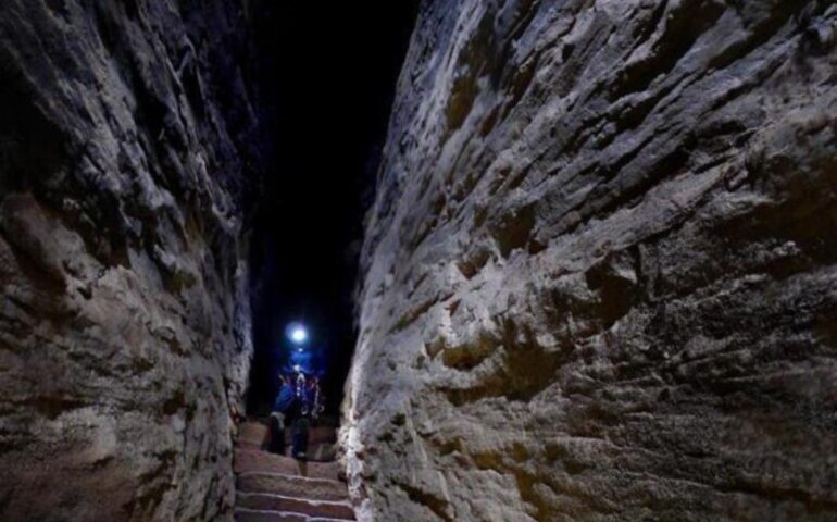 Monumenti sardi: Sa Scaba ‘e cresia, lo spettacolare tempio nuragico nel cuore delle colline dell’Alta Marmilla