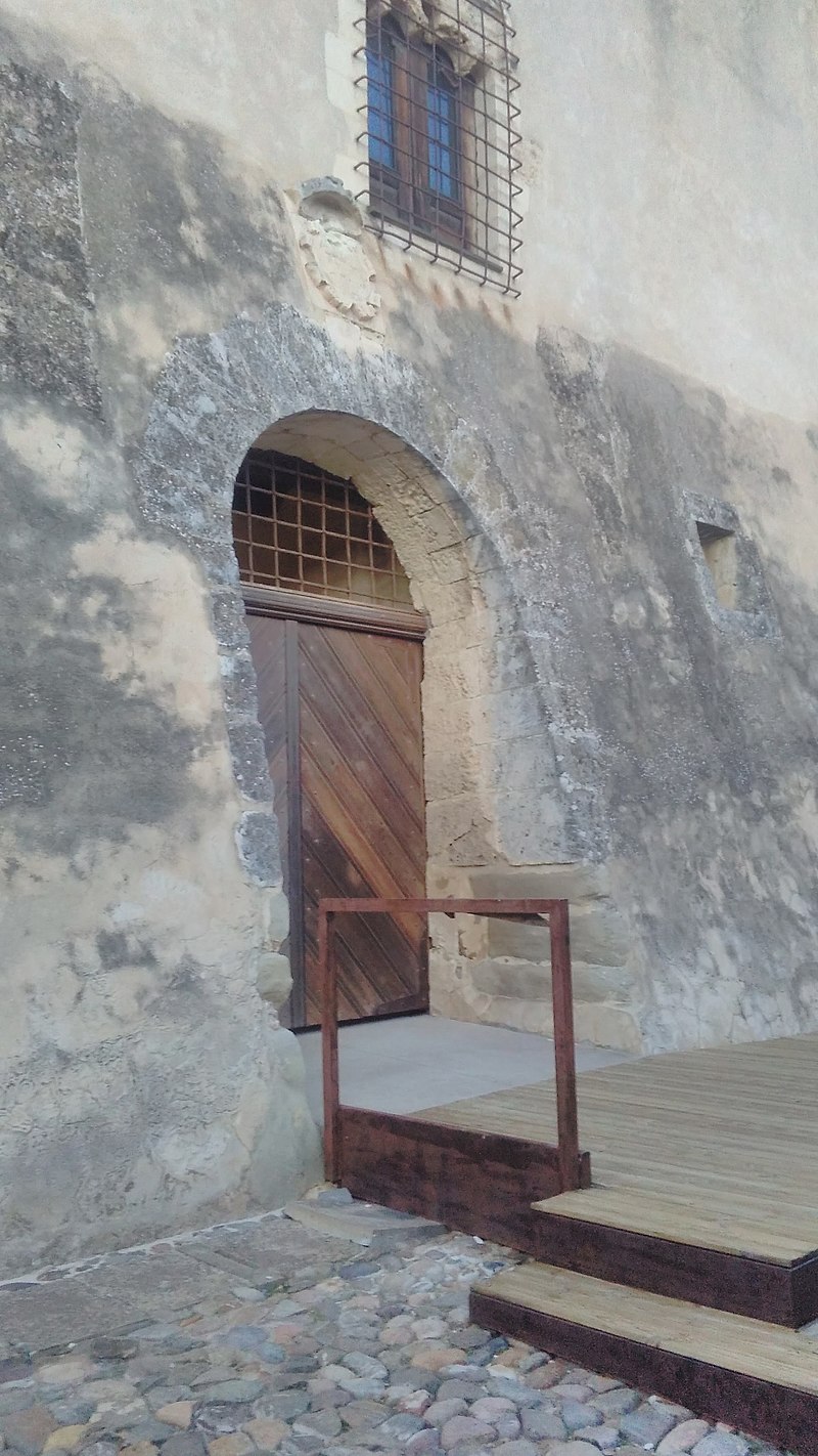 L'ingresso del castello