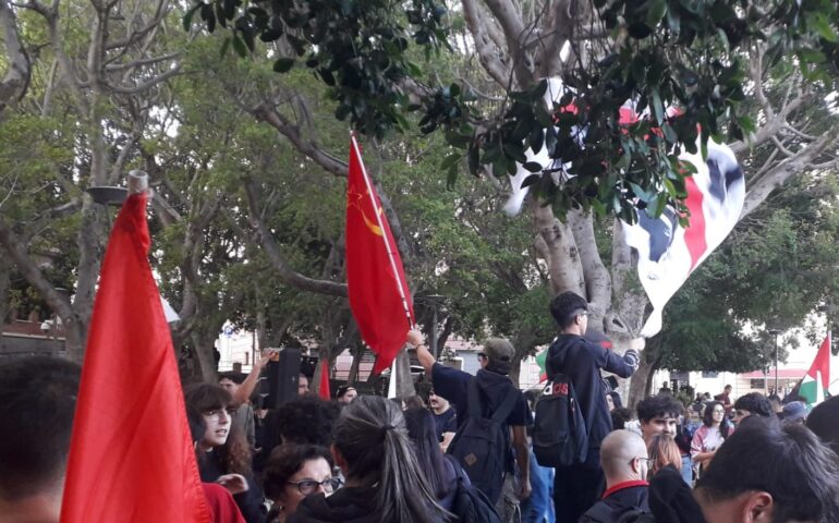 manifestazione pro palestina cagliari