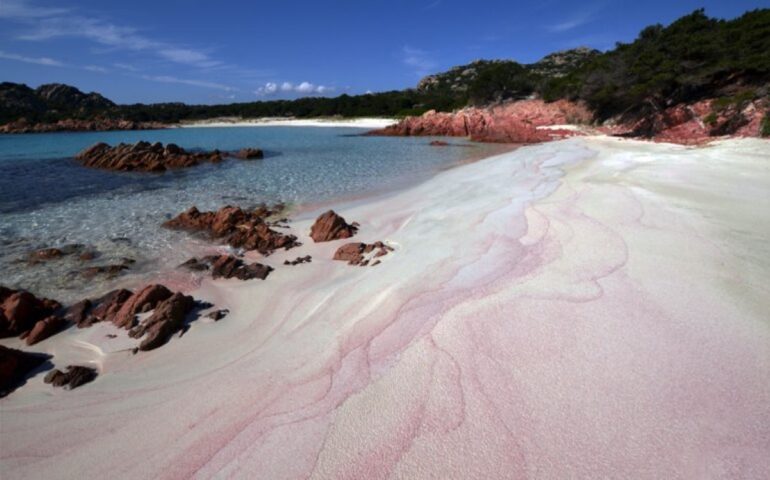 La spiaggia Rosa di Budelli
