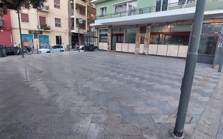 piazza repubblica a Cagliari