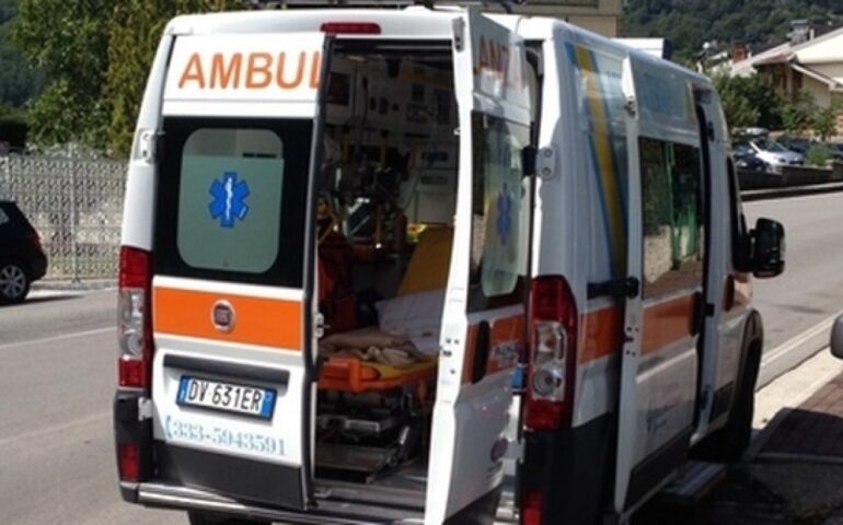 Un'ambulanza