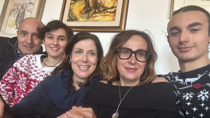 auguri alessandra todde natale