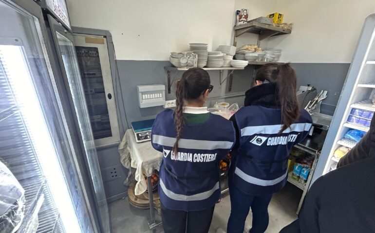 Sequestro di pesce non a norma