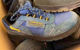 scarpe dei postini riciclate