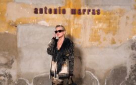 Sharon Stone da Antonio Marras ( pH Instagram Antonio Marras)