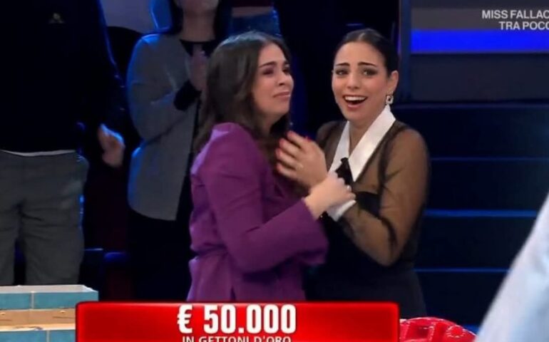 sorelle sarde vincono ad affari tuoi