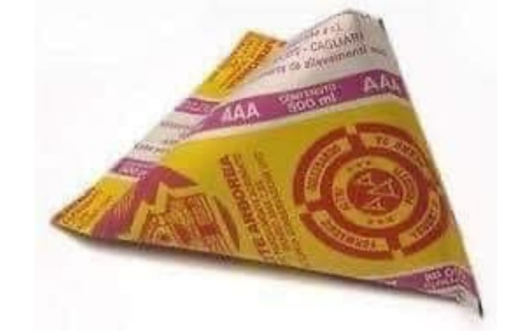 latte a piramide anni 70