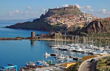Castelsardo vista dal porto