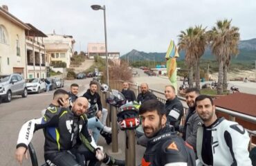 Gli amici di Alessio Marras ( PH Profilo FB Scarburati Bikers)
