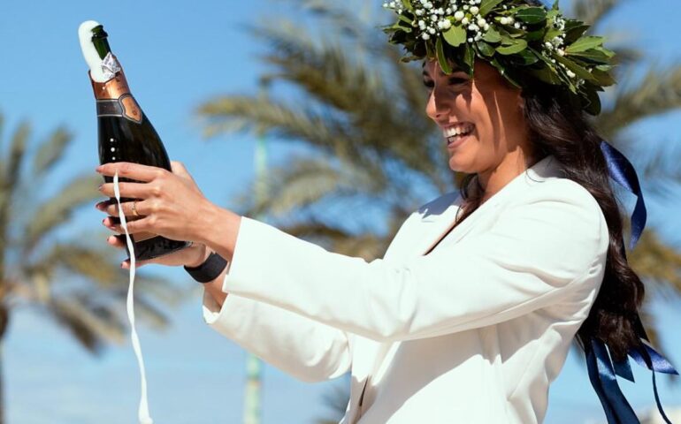 Dalia Kaddari festeggia la sua laurea a Cagliari (PH Profilo Instagram Dalia Kaddari)