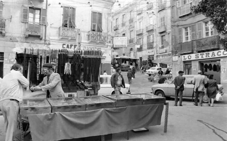 piazza yenne 1977