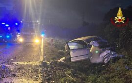 Incidente frontale all’alba a Capoterra: due feriti gravi trasportati in ospedale