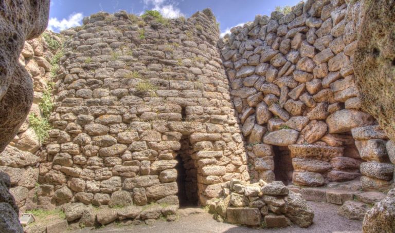 Nuraghe Arrubiu