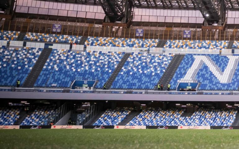 Napoli-Cagliari, via libera ai tifosi rossoblù: aperto il settore ospiti dello stadio Maradona