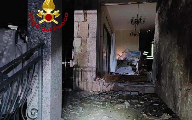 Siniscola, esplosione nella notte al villaggio “Appentos”