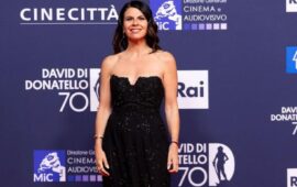Geppi Cucciari incanta ai David di Donatello con un abito di Marras: “Una gioia inaspettata”