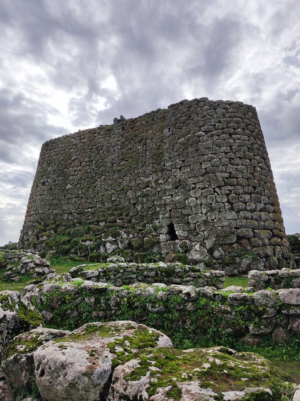 Il nuraghe Losa