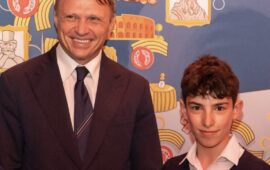 Omar Poddighe, 13 anni, nominato ambasciatore della cucina italiana: il suo sogno? Fare il pastore