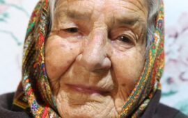 Sardegna in festa per Tzia Angelina Mancosu: la bella signora compie 102 anni