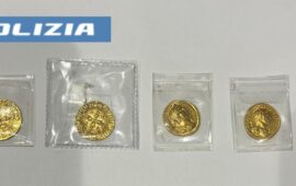 Cagliari, tentano di portare via monete antiche: denunciati due passeggeri diretti a Monaco