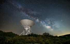 Per la prima volta luci spente al Sardinia Radio Telescope: i meravigliosi scatti notturni di Gian Marco Leoni