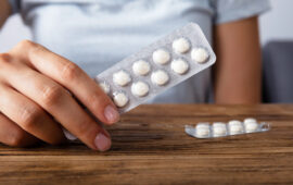 Aborto farmacologico: la Sardegna prima regione del Sud a introdurre la pillola Ru486 anche in consultorio e a casa