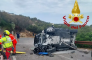 Arzachena, fuoristrada precipita dai tornanti ad Abbiadori: conducente in gravi condizioni