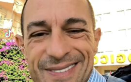 “Vi voglio bene, mi dispiace tantissimo. Sto andando via”: Oristano saluta Mirko Piras, chef e tiktoker simbolo di forza e umanità