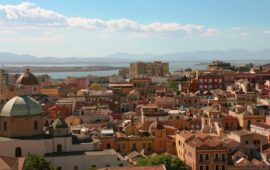 Cagliari e altre città sarde rischiano di essere sommerse, uno studio internazionale avverte: il mare potrebbe salire più rapidamente del previsto