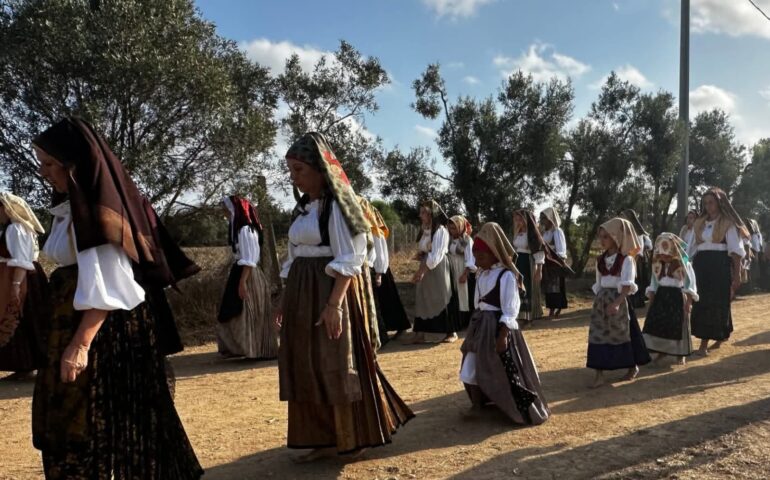 Processione scalze Cabras PH Eva Ennas