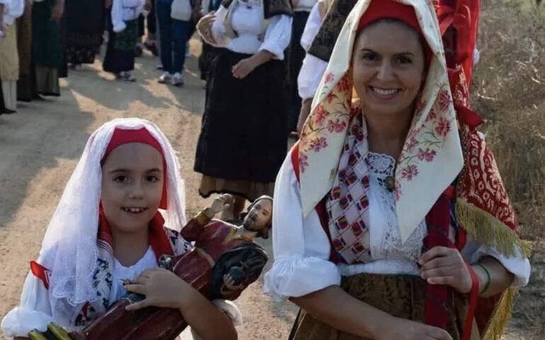 Silvia Giada con la mamma in una vecchia foto
