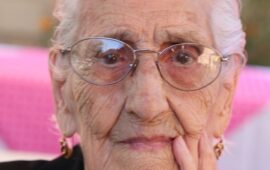 Quando la bellezza non ha età: tanti auguri a Tzia Vitalia per i suoi 102 anni