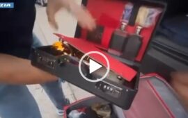Cagliari, blitz della Polizia a Stampace, sgominata base di ricettazione: refurtiva nascosta in un pub