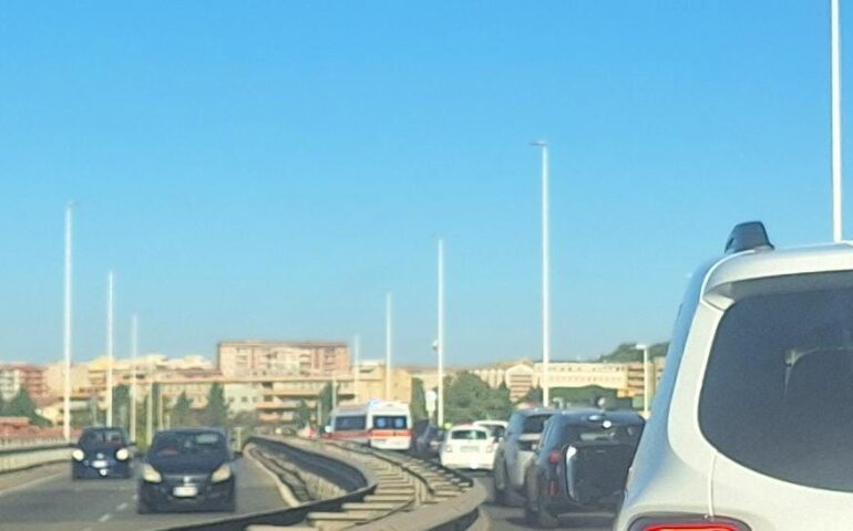 asse mediano incidente