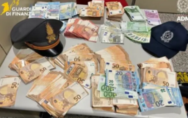 Elmas, stava partendo in Spagna con oltre 60mila euro nascosti nel bagaglio
