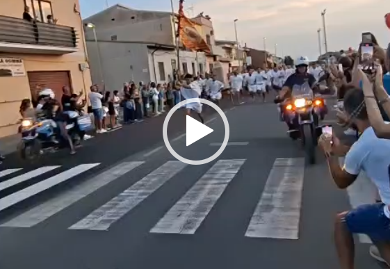 corsa scalzi cabras