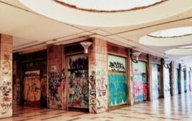Cagliari. Lo street artist Crisa all’opera alle Gallerie Ormus: realizzerà il murale dal titolo Habitat