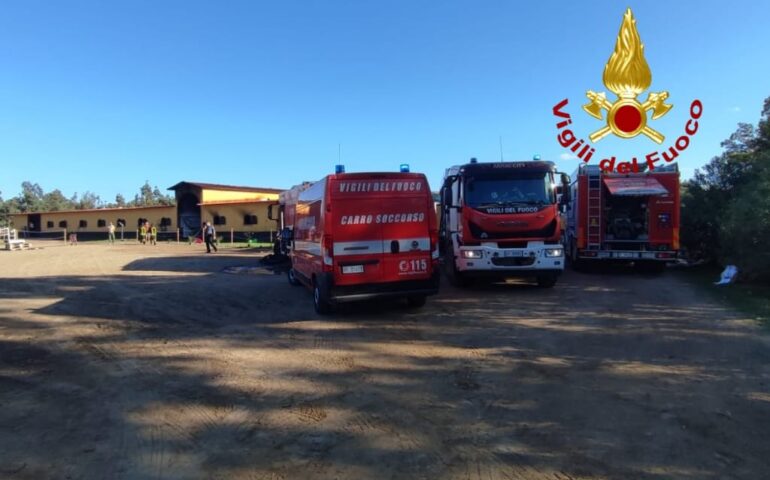 incendio maneggio arborea
