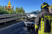 Macomer, auto contro camion, ferita una donna