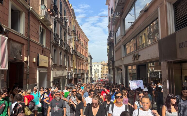 manifestazione per la palestina a Cagliari