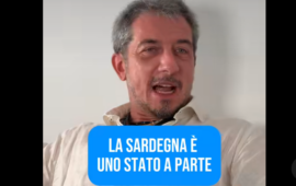 Paolo Ruffini e la piccola Rebecca: “Siamo in Italia? No, siamo in Sardegna!”. Il video che ha fatto impazzire il web