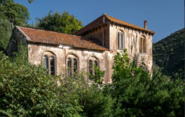 La scuola abbandonata di San Benedetto