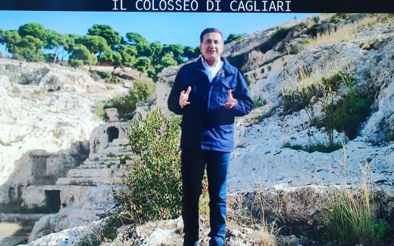 “Il Colosseo Sardo”: Roberto Giacobbo alla scoperta dell’anfiteatro romano di Cagliari