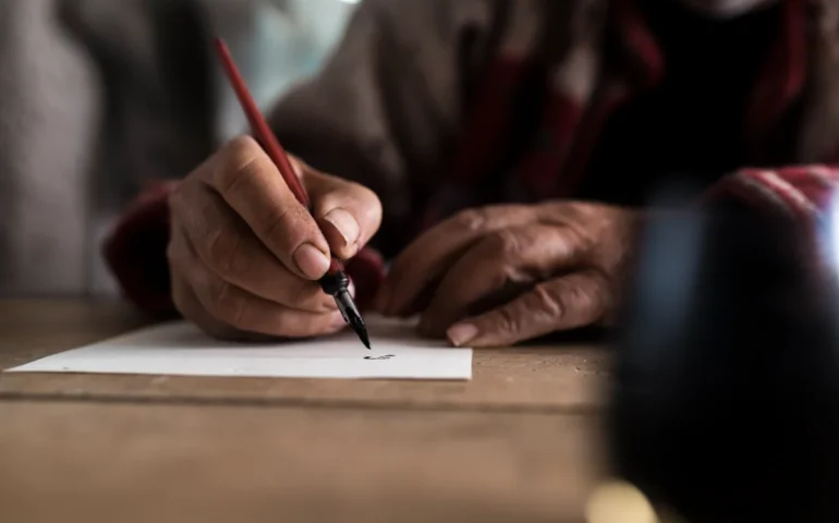 Scano Montiferro sarà la capitale di tutti i bukowskiani d’Italia: qui le premiazioni del concorso letterario dedicato a Bukowski